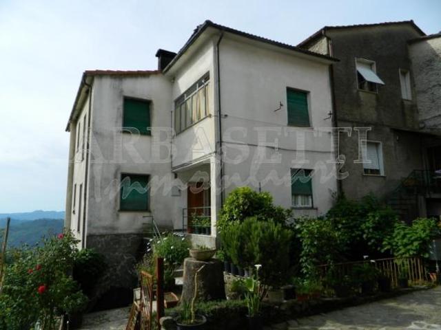 Appartamento in vendita a Carro, Liguria