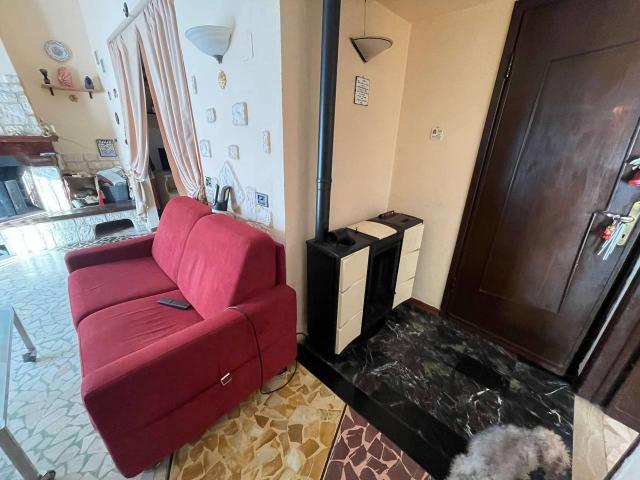 Villa Indipendente in vendita a Cerreta, Castelnuovo Magra