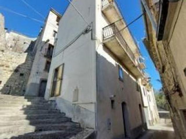 Appartamento in vendita a Civitaluparella, Abruzzo