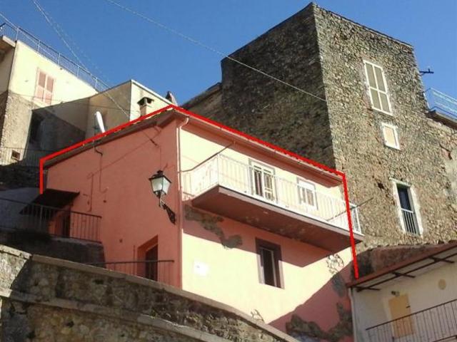 Appartamento in vendita a Farindola, Abruzzo