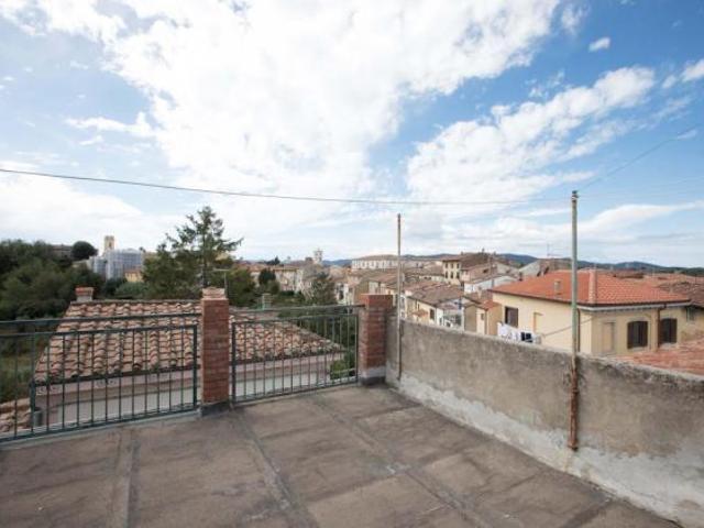 Villa Indipendente in vendita a Fauglia, Toscana