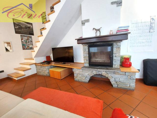 Villa Indipendente in vendita a Galbiate, Lombardia
