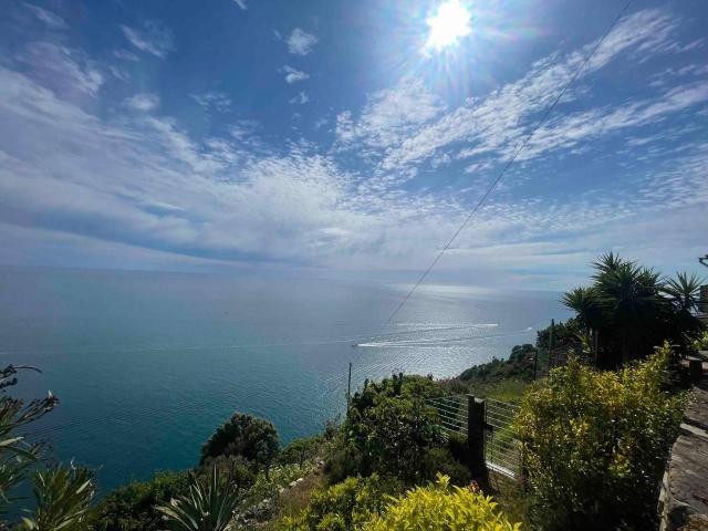 Villa Indipendente in vendita a La Spezia, Liguria