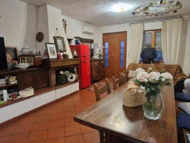 Villa Indipendente in vendita a Crespina Lorenzana, Toscana