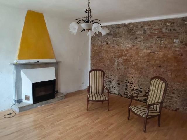 Villa Indipendente in vendita a Bagni Di Lucca Ponte, Toscana