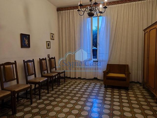Villa Indipendente in vendita a L'Annunziata, Luni