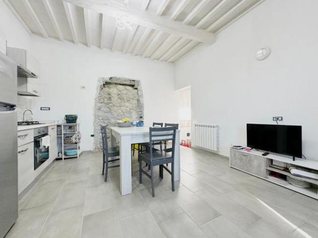 Villa Indipendente in vendita a Altopascio, Lucca