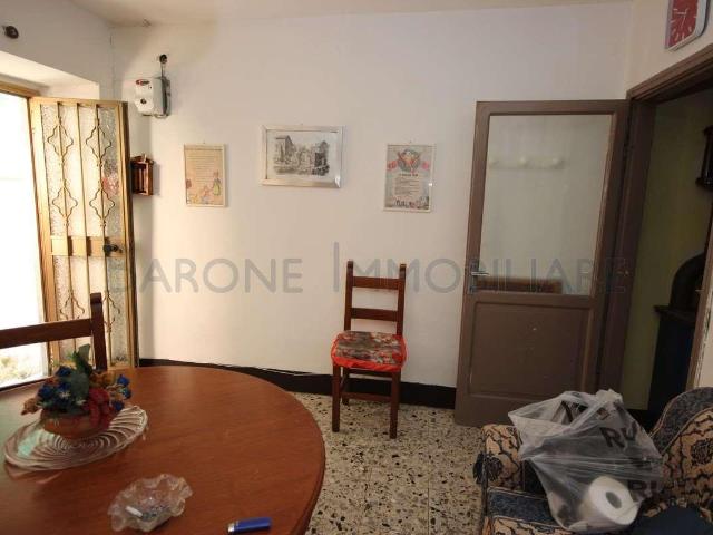 Villa Indipendente in vendita a Ca' di Cecco, Marina Di Massa