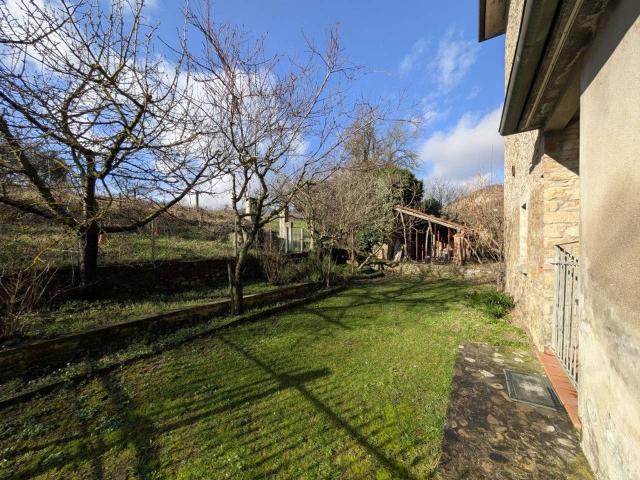 Villa Indipendente in vendita a Unione dei comuni Valle del Savio, Mercato Saraceno