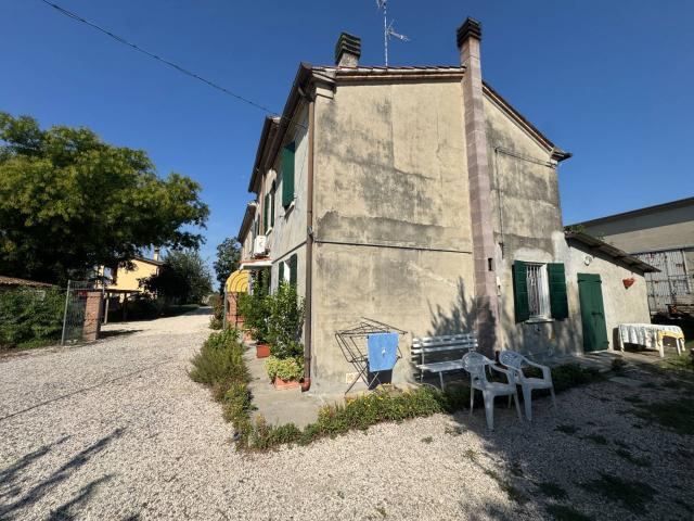 Villa Indipendente in vendita a Unione Comuni Modenesi Area Nord, Mirandola
