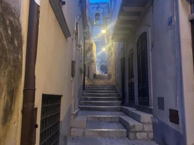 Monolocale in vendita a Modica Alta, Marina Di Modica