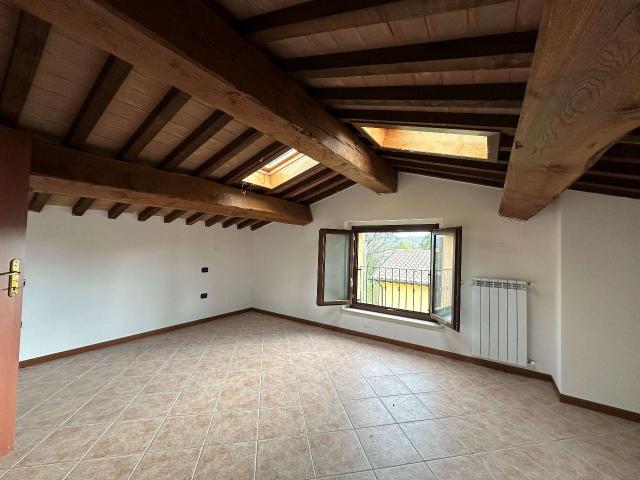 Villa Indipendente in vendita a Nocera Umbra, Umbria