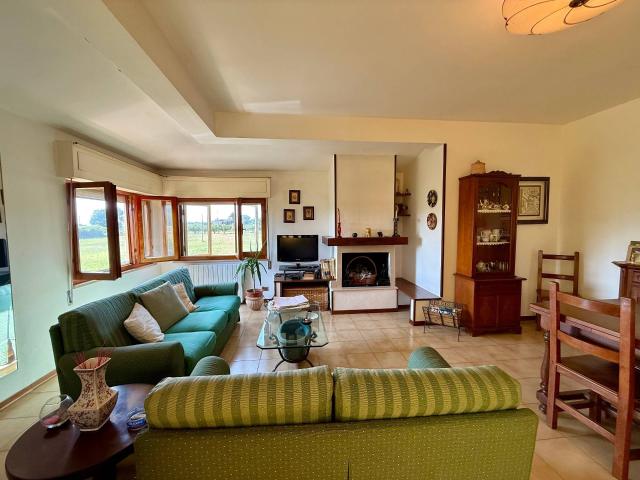 Villa Indipendente in vendita a Provinca, Orbetello