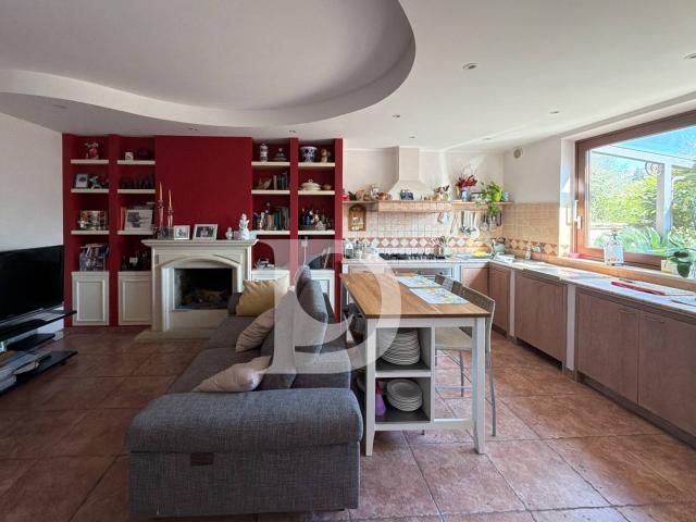 Villa Indipendente in vendita a Pescara Colli, Pescara
