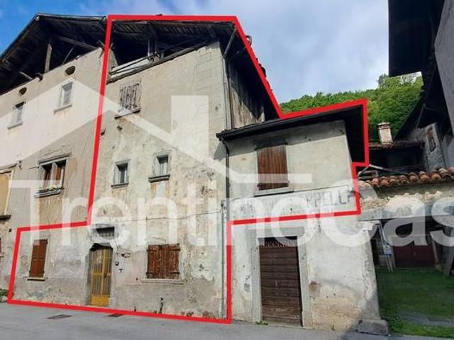 Villa Indipendente in vendita a Comunità delle Giudicarie, Pieve Di Bono