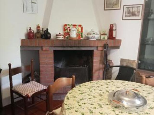 Villa Indipendente in vendita a Unione di comuni Montana Lunigiana, Podenzana