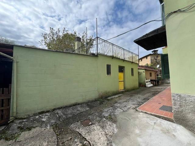 Villa Indipendente in vendita a La Rotta, Pontedera