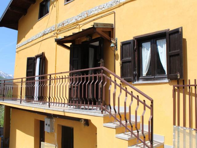 Villa Indipendente in vendita a Case Manera, Piemonte