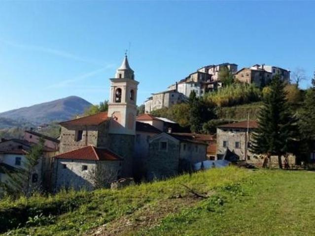 Villa Indipendente in vendita a Unione di comuni Montana Lunigiana, Fivizzano