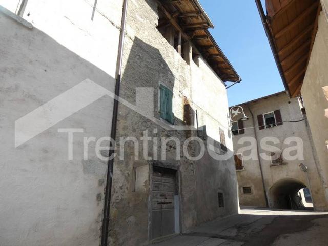 Villa Indipendente in vendita a Comunità delle Giudicarie, Lardaro