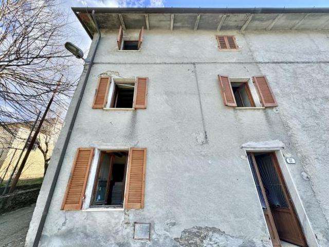 Appartamento in vendita a Seravezza, Toscana