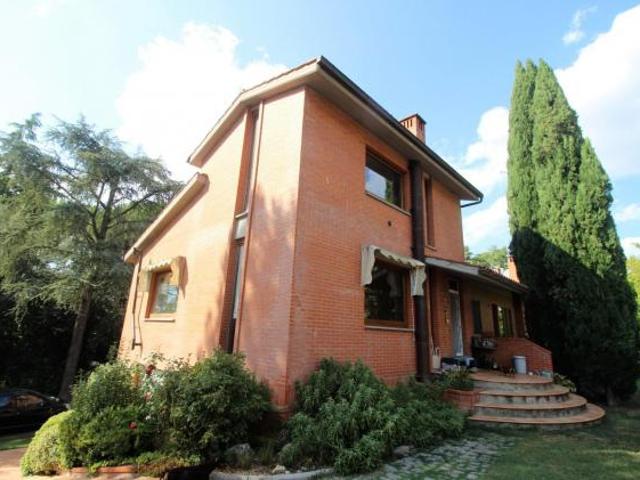 Villa Indipendente in vendita a Contrada dell'Istrice, Siena