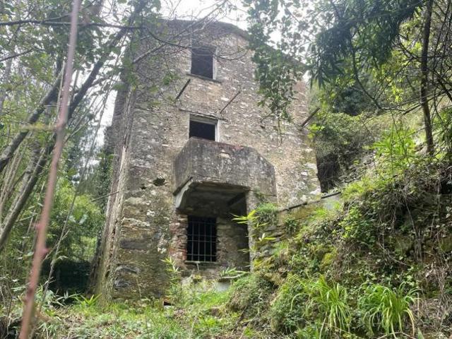 Villa Indipendente in vendita a Stazzema, Toscana