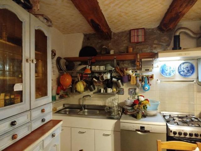 Villa Indipendente in vendita a Unione di comuni Montana Lunigiana, Fosdinovo