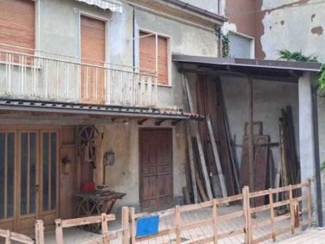Appartamento in vendita a Ziano Piacentino, Reggio Emilia