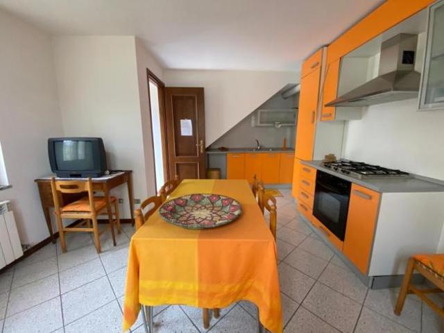 Appartamento in vendita a Ziano Piacentino, Reggio Emilia