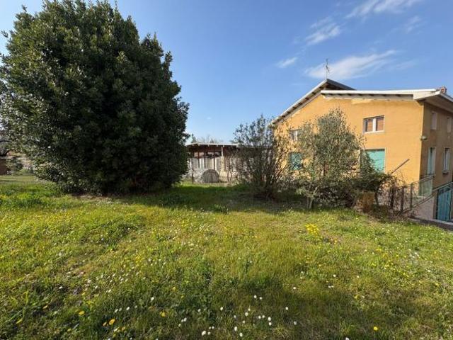 Appartamento in vendita a Ziano Piacentino, Reggio Emilia