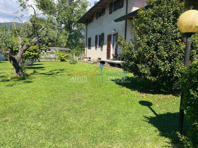 Villa Indipendente in affitto a Cinque Vie, Marina Di Massa