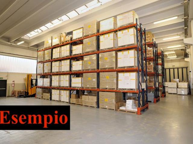 Capannone in affitto a Lecce