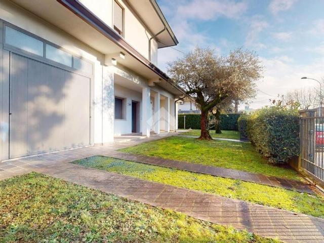 Villa Indipendente in affitto a Santa Maria di Camisano, Camisano Vicentino