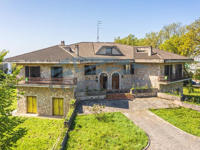 Casa in vendita a Colpetrazzo, Umbria