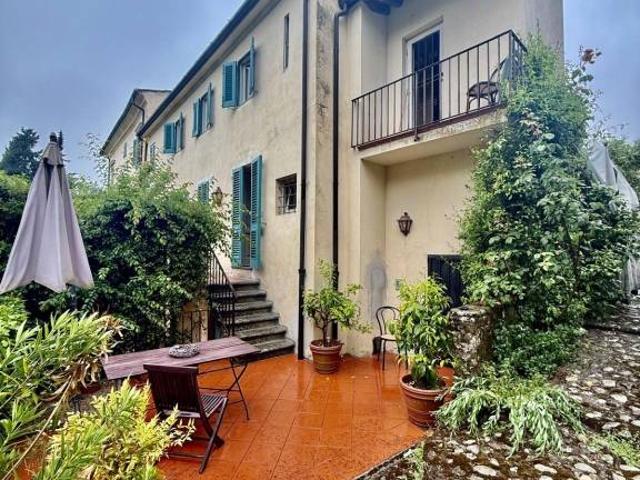 Villa Indipendente in affitto a Comunità montana della valle Trompia, Nave