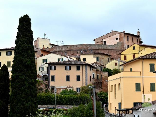 Casa in vendita a Casciana Terme Lari, Lari