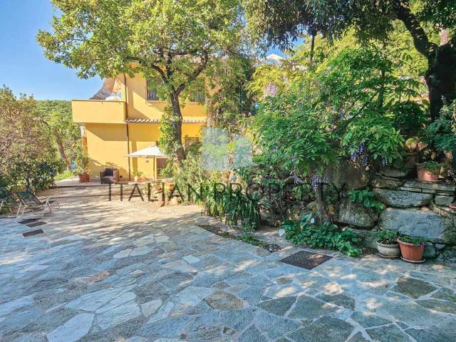 Casa in vendita a Magione, Umbria