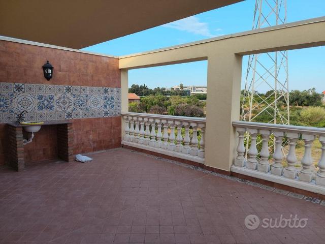Villa Indipendente in affitto a Acireale, Sicilia