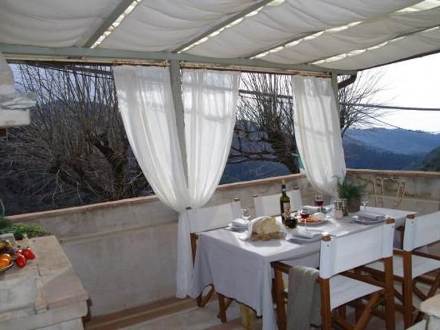 Villa Indipendente in affitto a Torcigliano, Camaiore