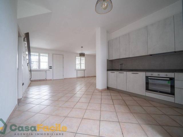 Villa Indipendente in affitto a Unione dei comuni Valle del Savio, Cesenà