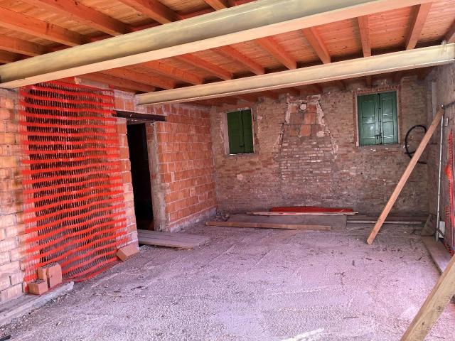 Villa Indipendente in vendita a Unione dei comuni del Distretto Ceramico, Formigine