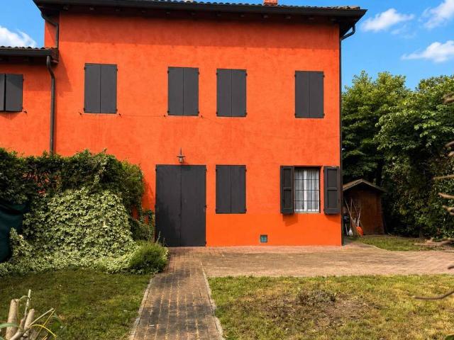 Villa Indipendente in vendita a Crocetta-San Lazzaro-Modena Est, Modena