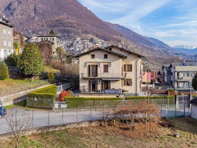 Villa Indipendente in vendita a Sondrio, Lombardia