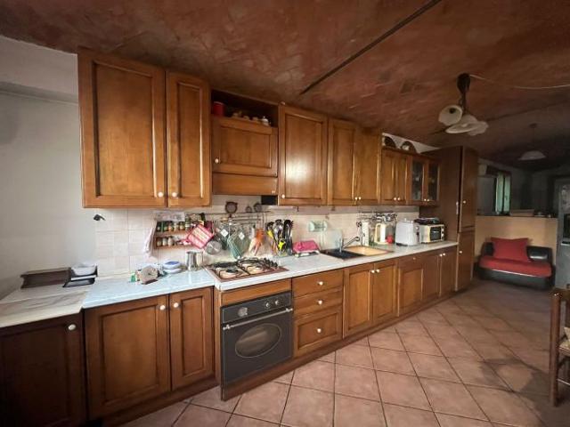 Villa Indipendente in vendita a Buon Pastore-Sant'Agnese-San Damaso, Modena