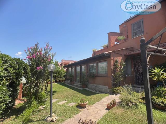 Villa Indipendente in vendita a Roma Capitale, Lazio