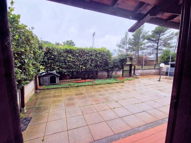 Villa Indipendente in vendita a Bivio Di Ravi, Toscana