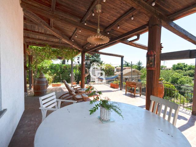 Villa Indipendente in vendita a Carbognano, Lazio