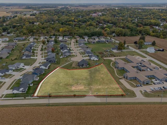Land for sale in Linn, Iowa