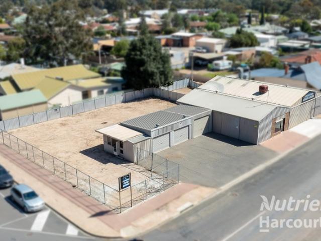 Warehouse for sale in Renmark, South Australia